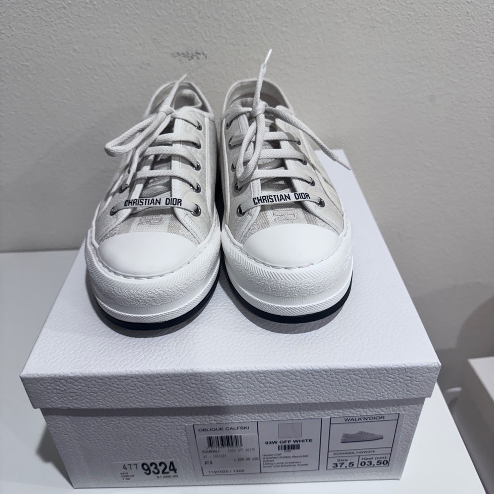 Dior Women's Sneakers ( walk’n’dior style) off white